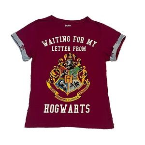 Harry Potter Waiting For My Letter From Hogwarts Graphic Short Sleeve T-Shirt
